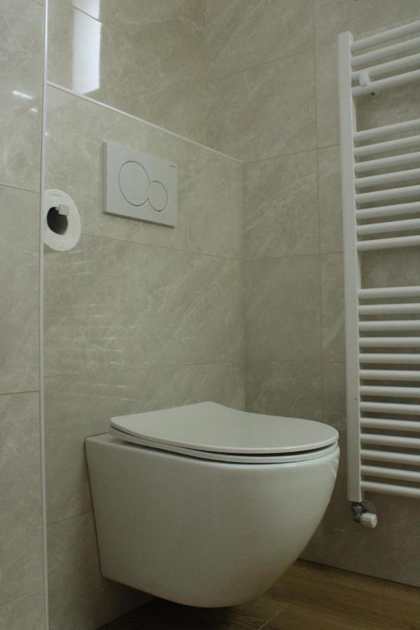 G House Hotel Dutovlje Luaran gambar