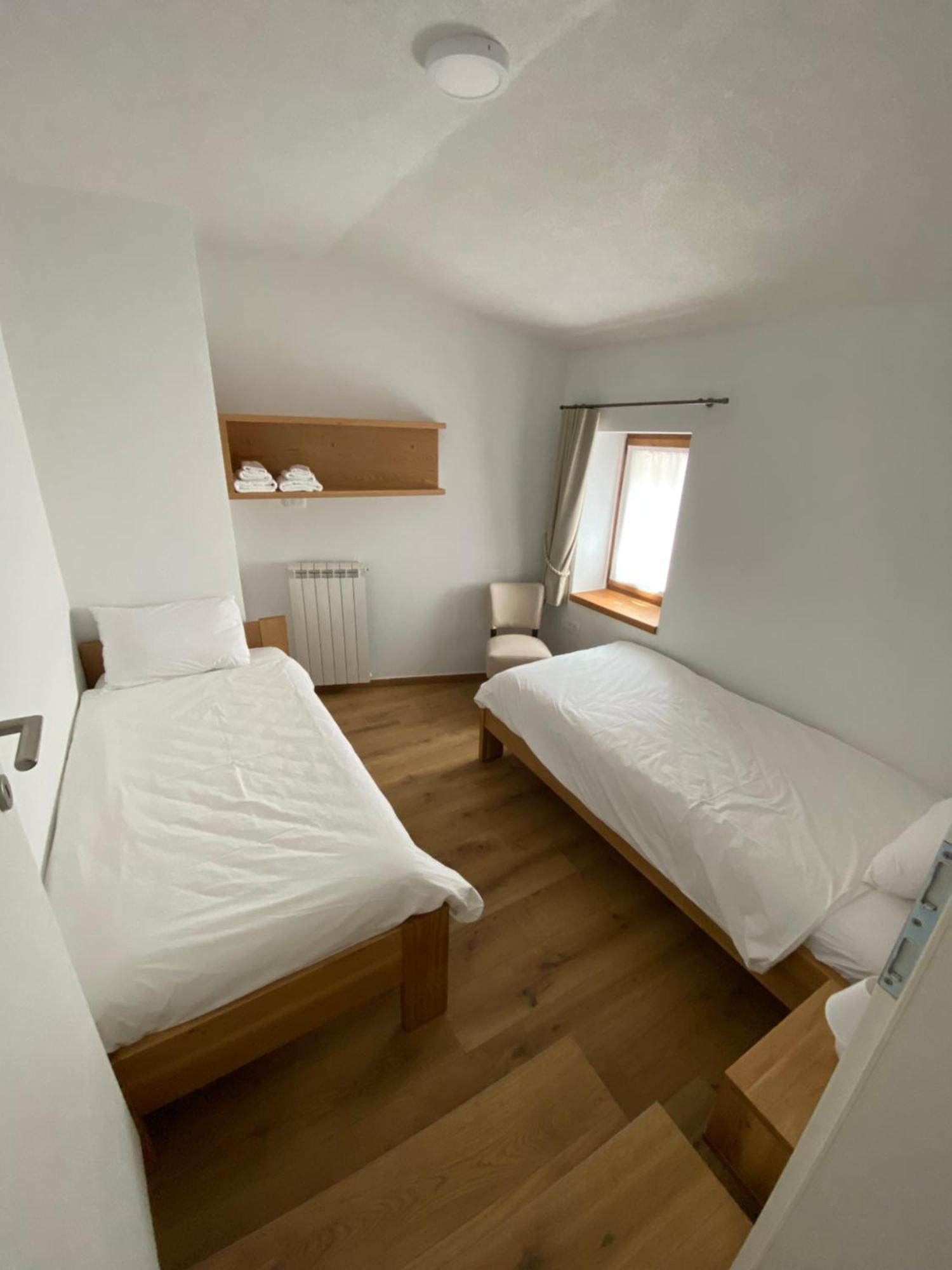 G House Hotel Dutovlje Luaran gambar